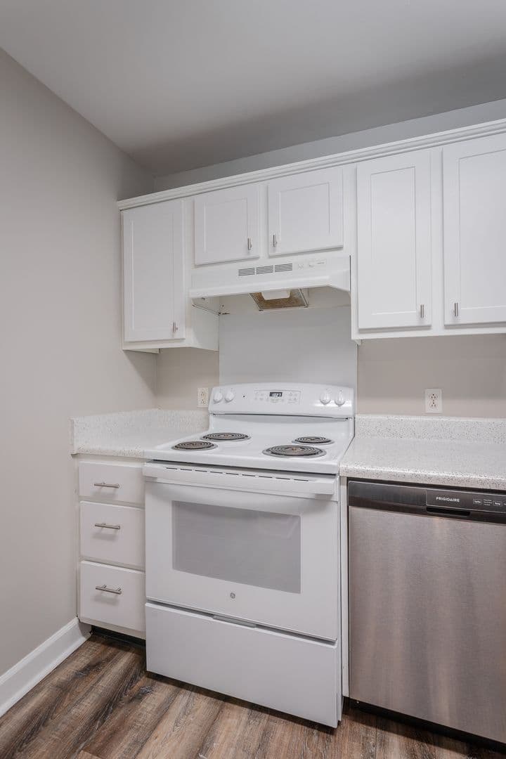 Chattanooga Apartment: 1704 Read Ave