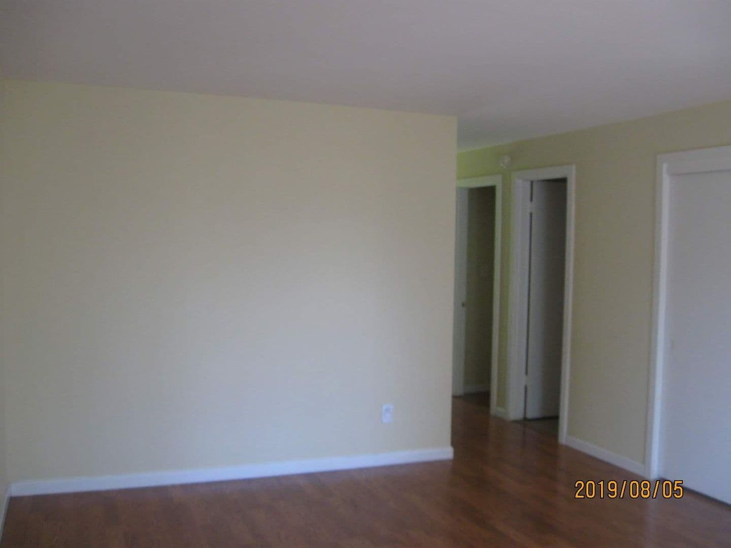 Mercer Island Apartment: 2717 76th Avenue SE