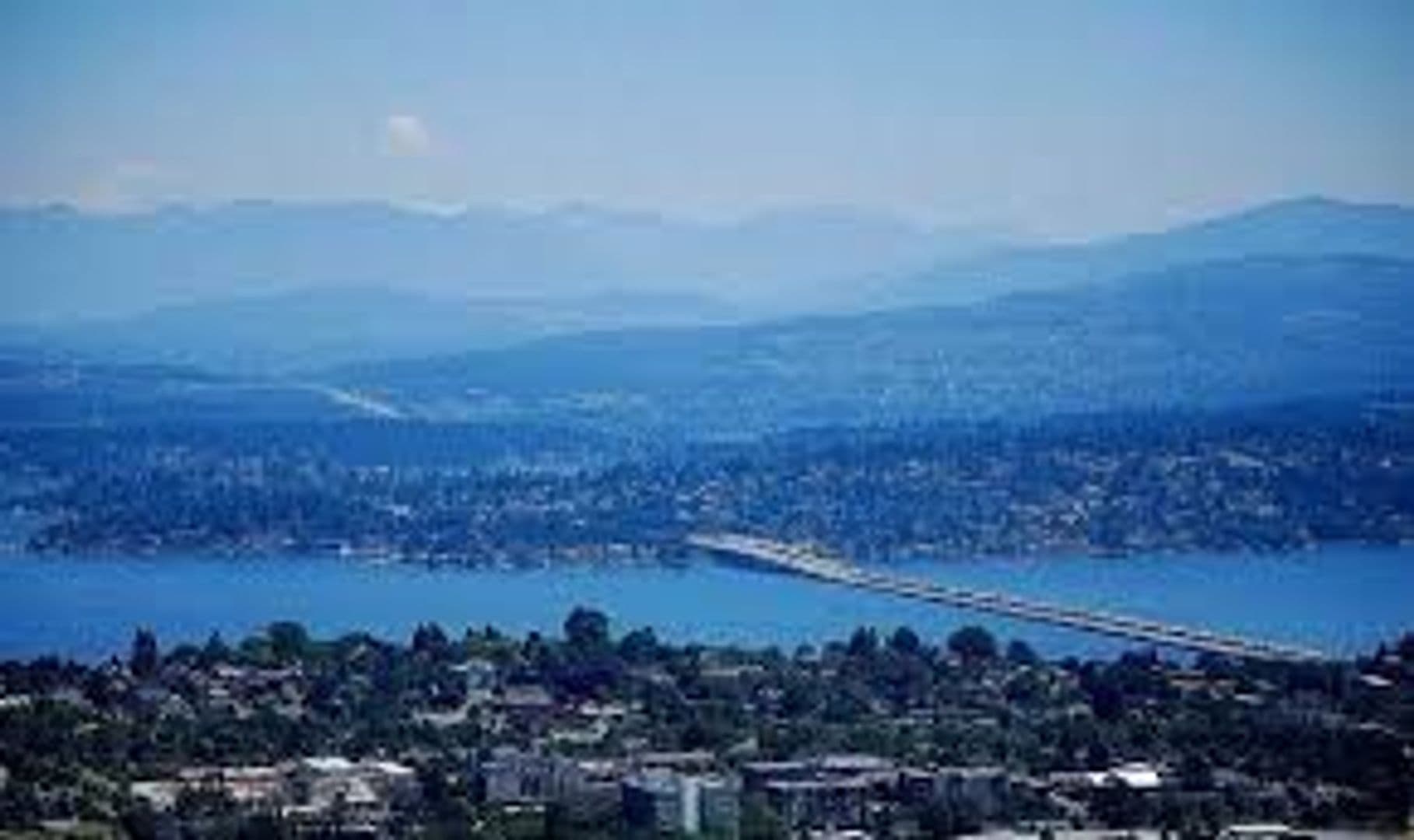 Mercer Island Apartment: 2717 76th Avenue SE