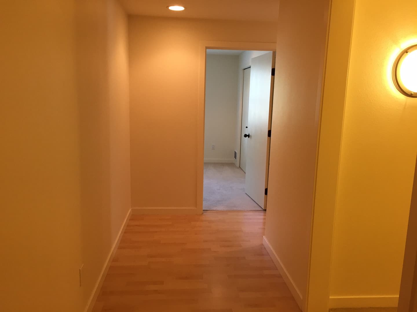 Mercer Island Apartment: 3011 78th Avenue SE