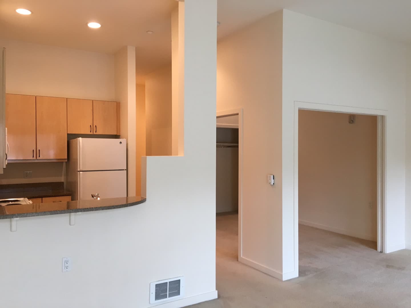Mercer Island Apartment: 3011 78th Avenue SE