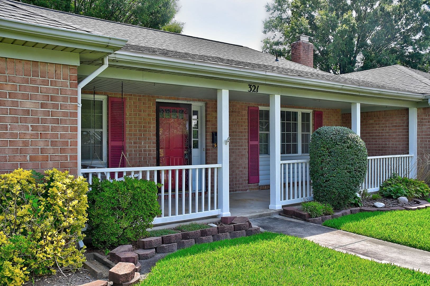 Virginia Beach House: 321 Palmyra Drive E