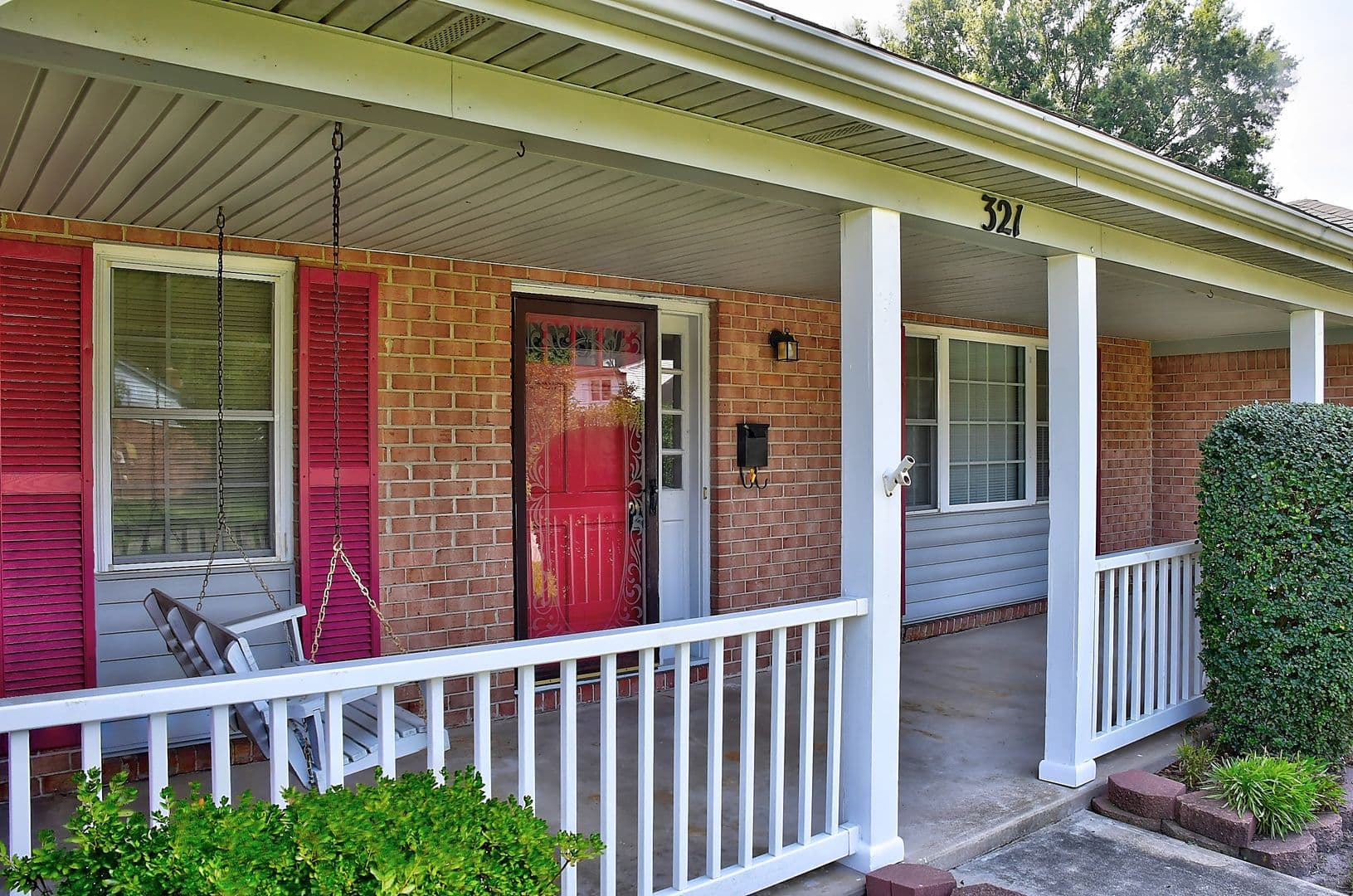 Virginia Beach House: 321 Palmyra Drive E