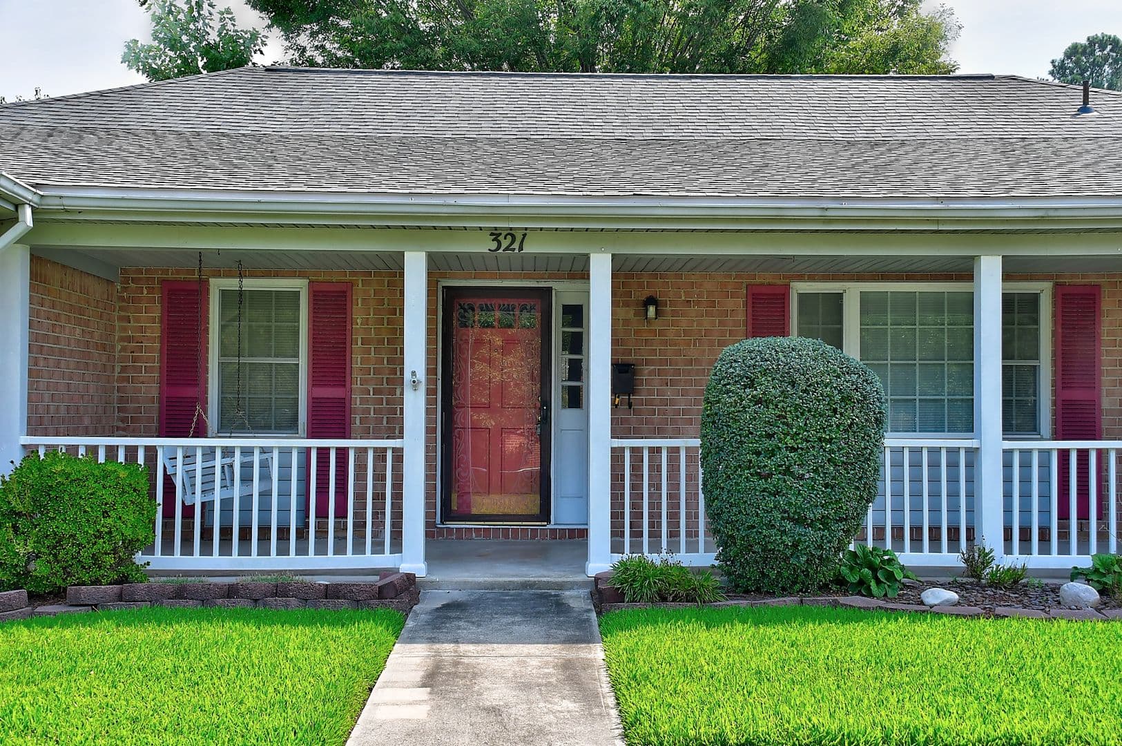 Virginia Beach House: 321 Palmyra Drive E