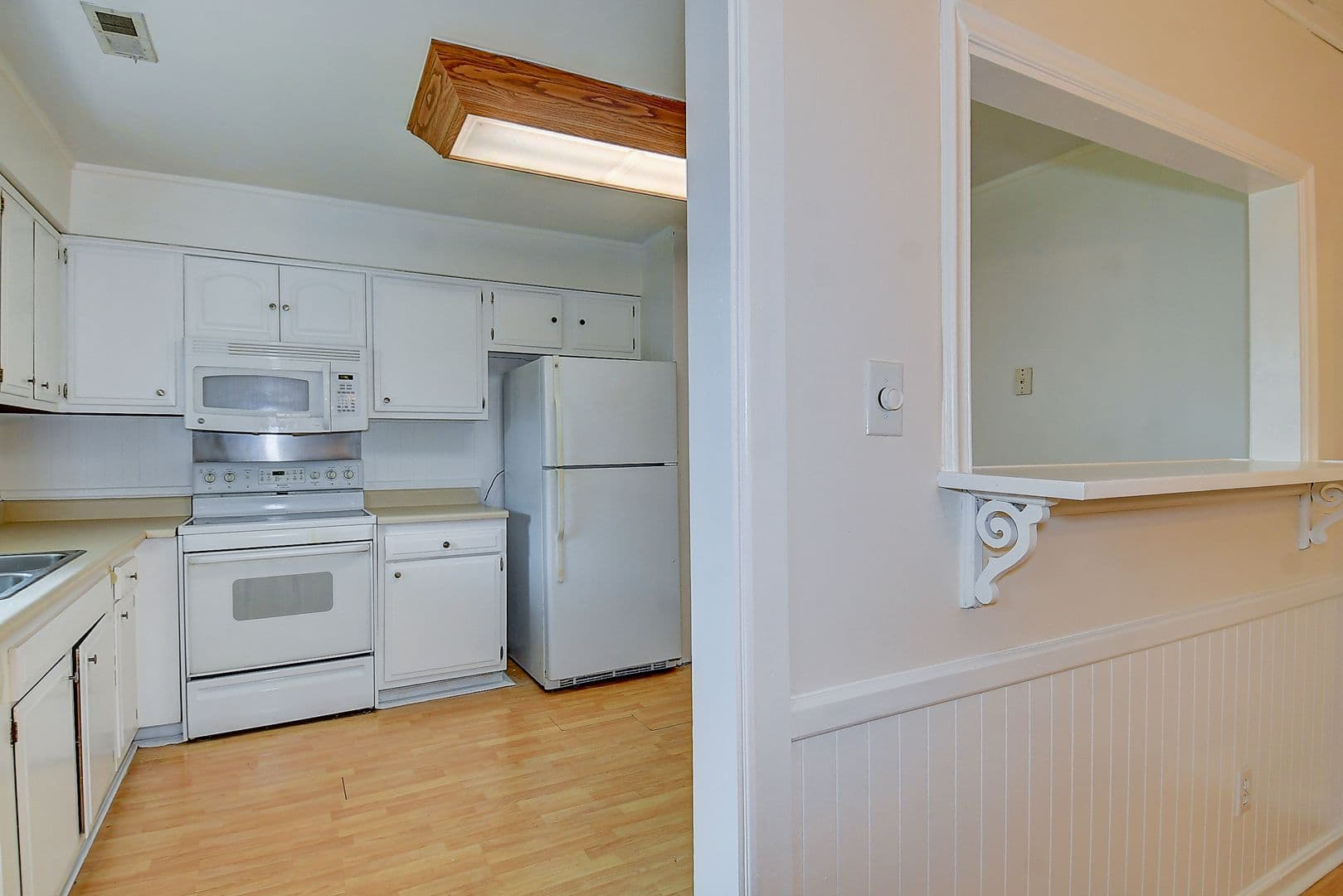 Virginia Beach House: 321 Palmyra Drive E