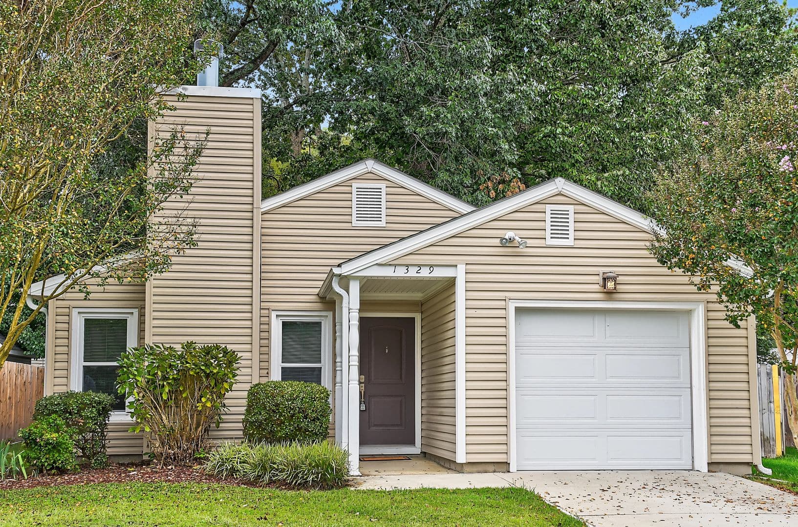 Virginia Beach House: 1329 Fernside Ct.