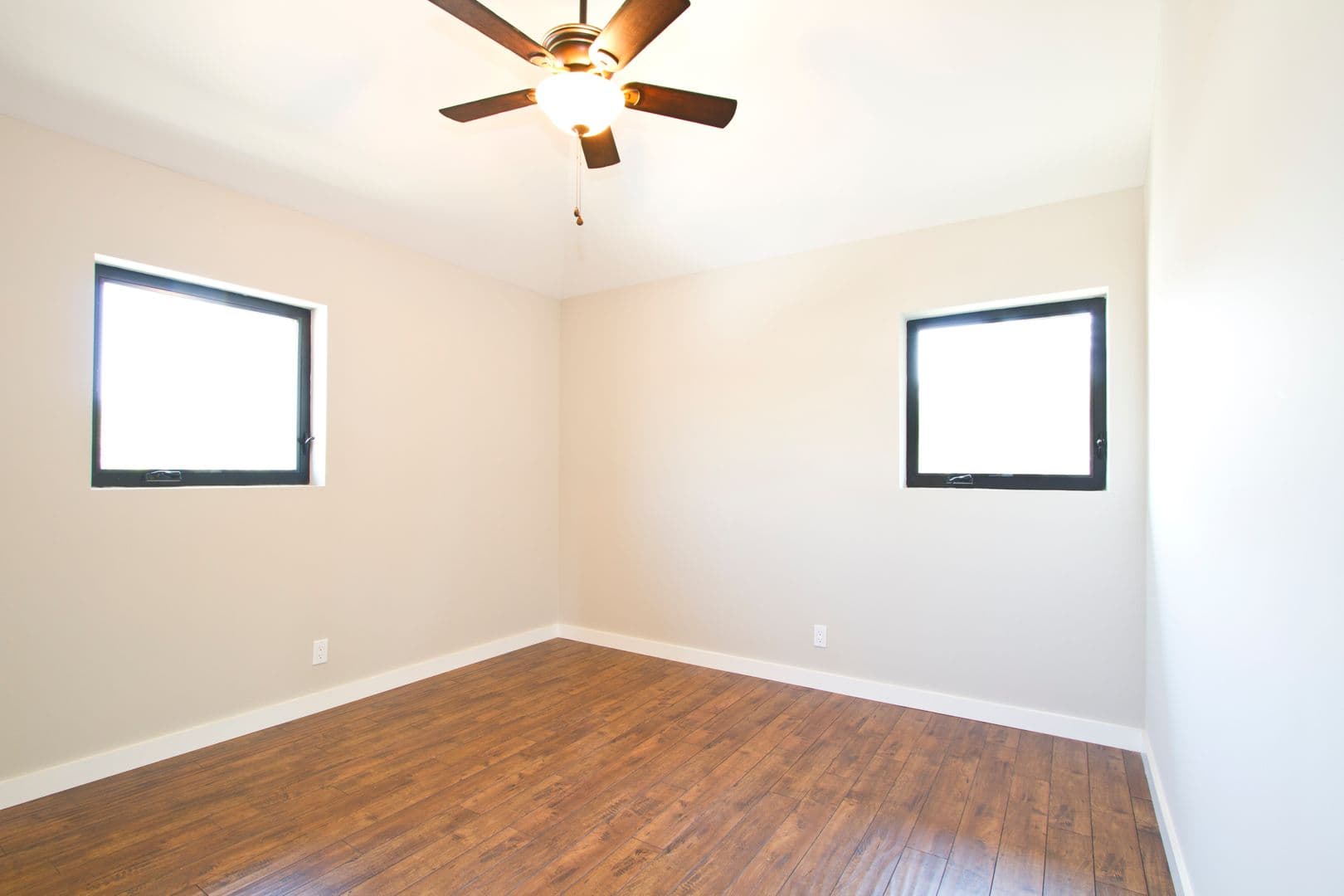 Los Angeles Apartment: 1162 W. 29th St.