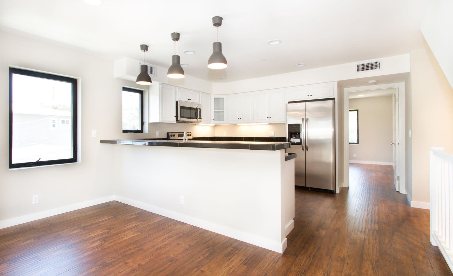 Los Angeles Apartment: 1162 W. 29th St.