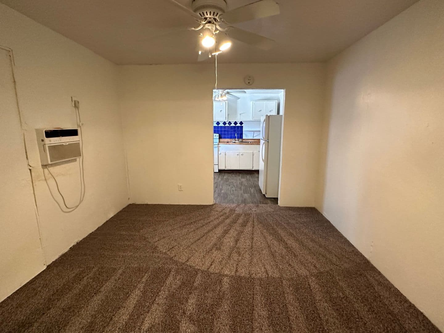 Chandler Apartment: 170 E. Morelos St.
