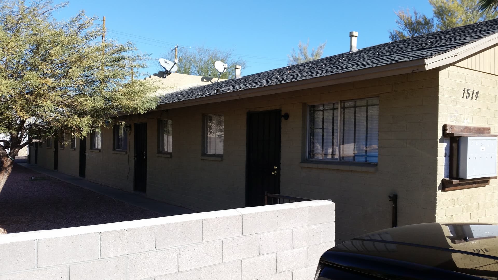Phoenix Apartment: 1514 E. Adams St.