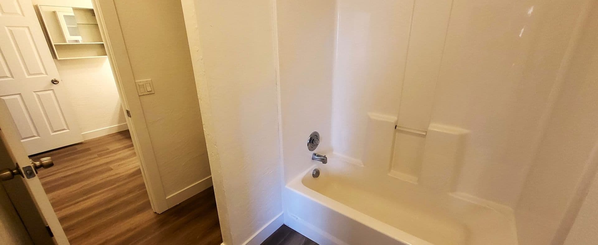Phoenix Apartment: 2602 E. Southgate Ave.