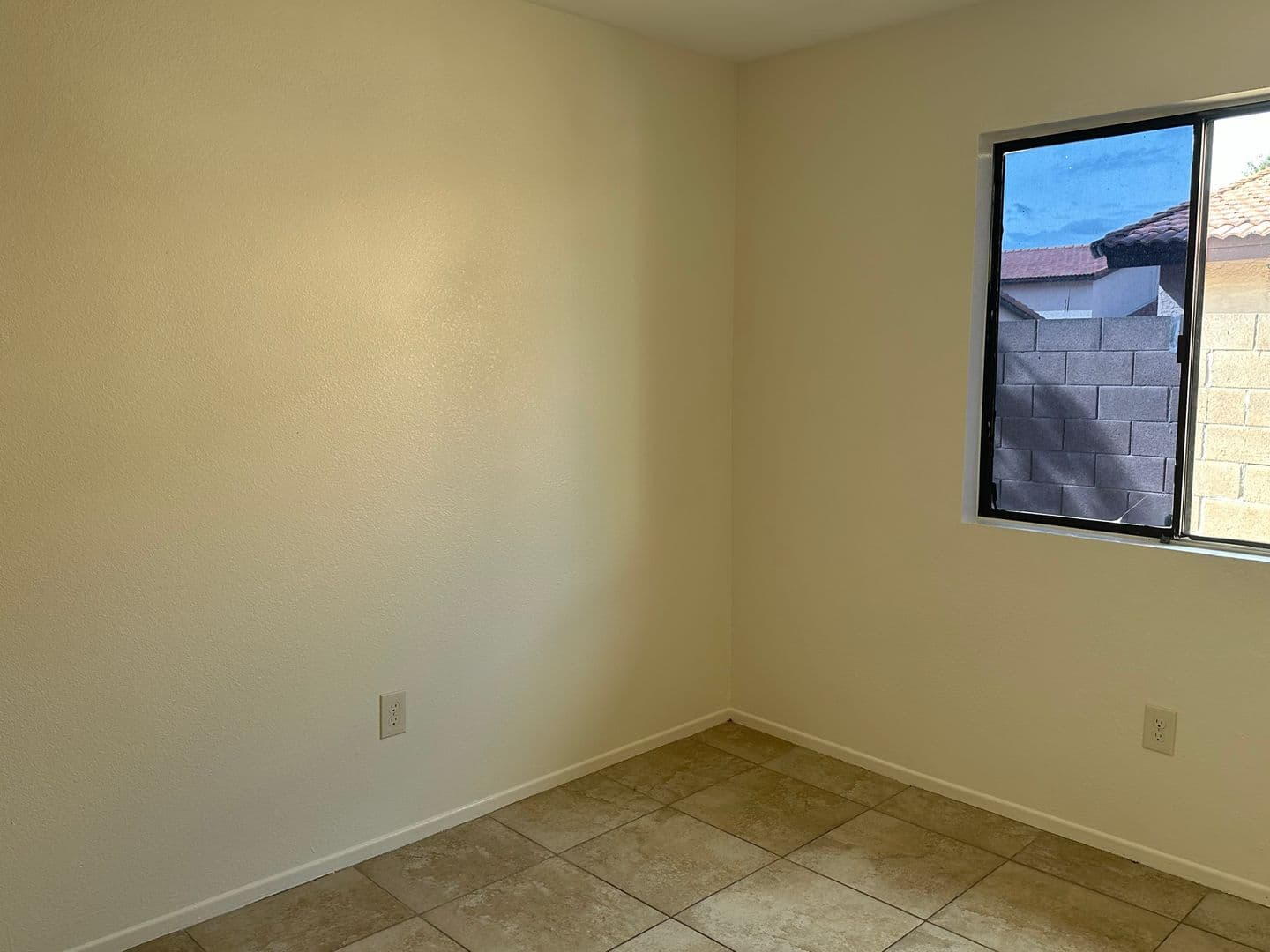 Mesa Apartment: 6219 E. Glencove St.