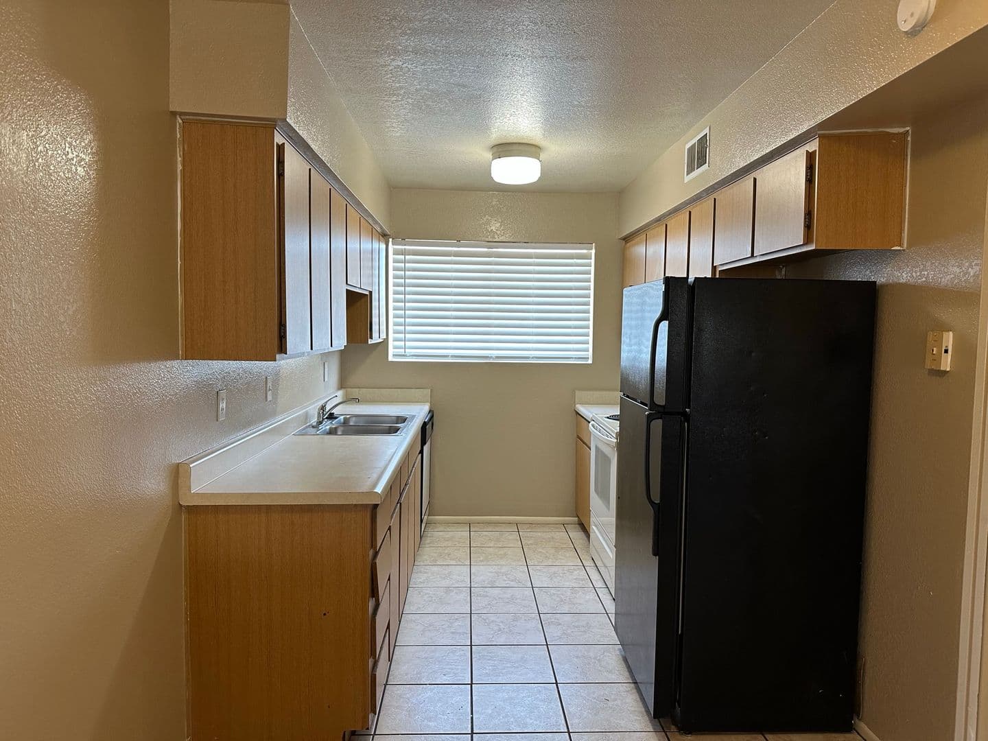 Gilbert Apartment: 217 E. Washington Ave