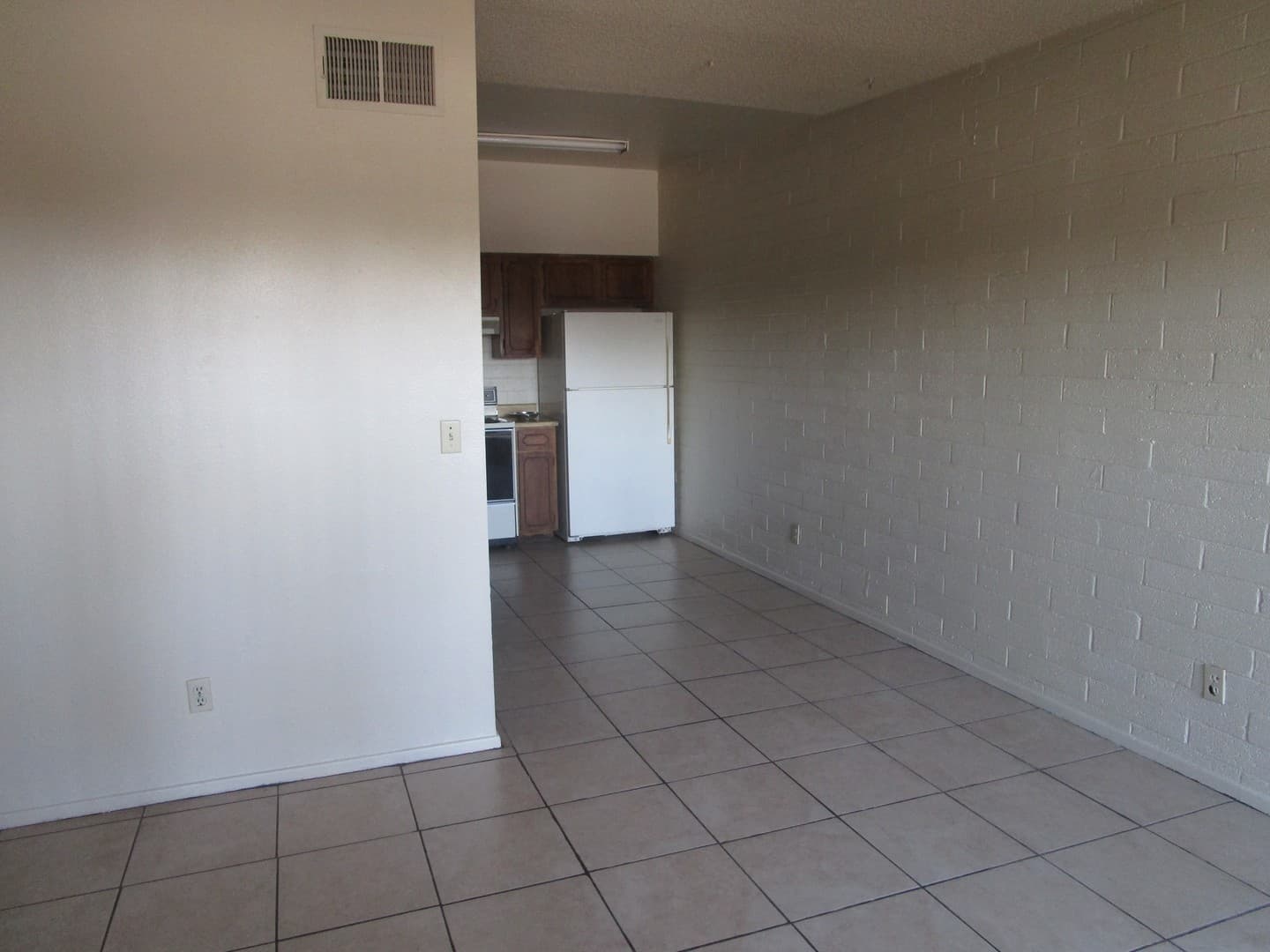 Tempe Apartment: 1325 W. 3rd Street