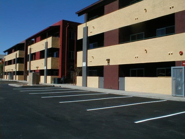 Tempe Apartment: 1117 E. 8th St. #A1003