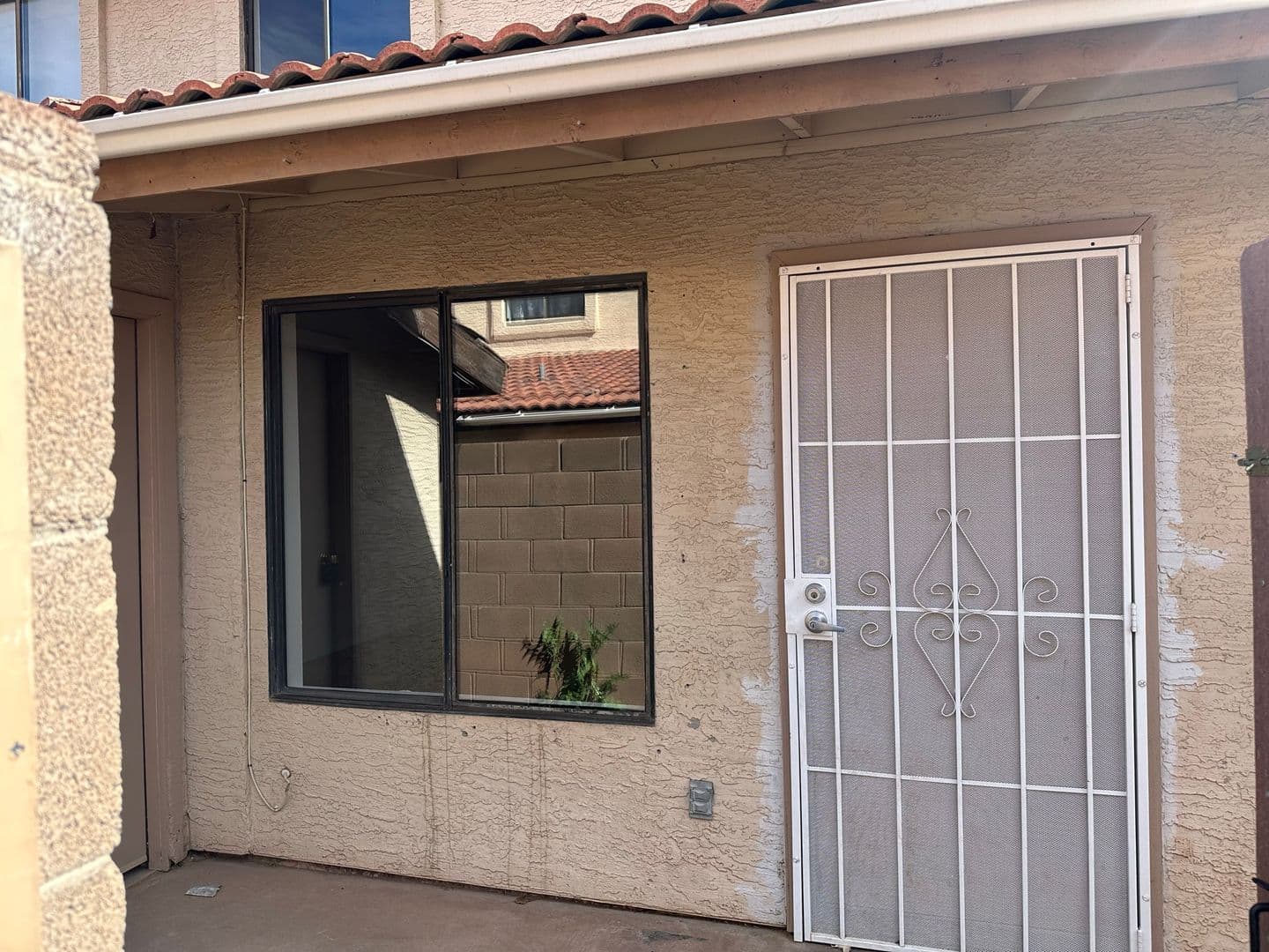 Mesa Apartment: 6219 E. Glencove St.