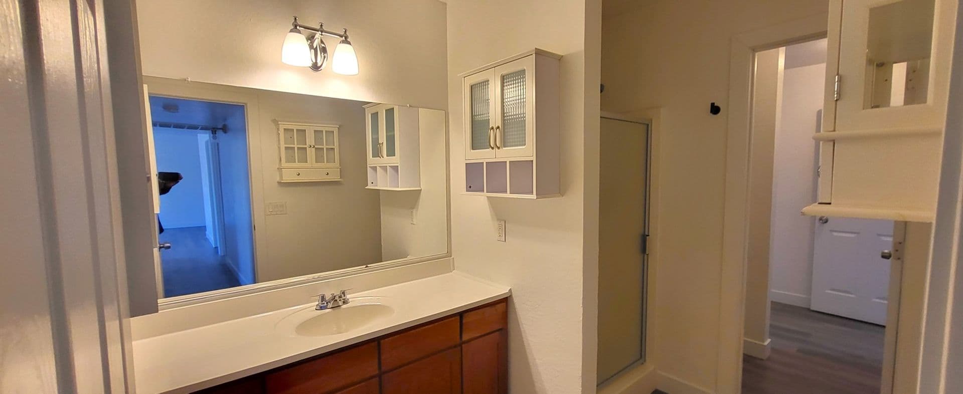Phoenix Apartment: 2602 E. Southgate Ave.