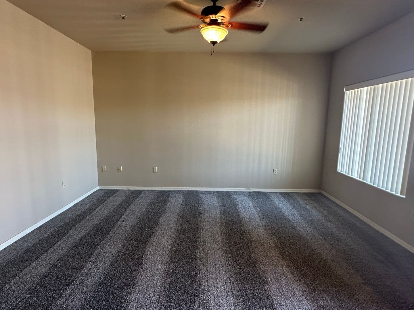 Tempe Apartment: 1117 E. 8th St. #A2001