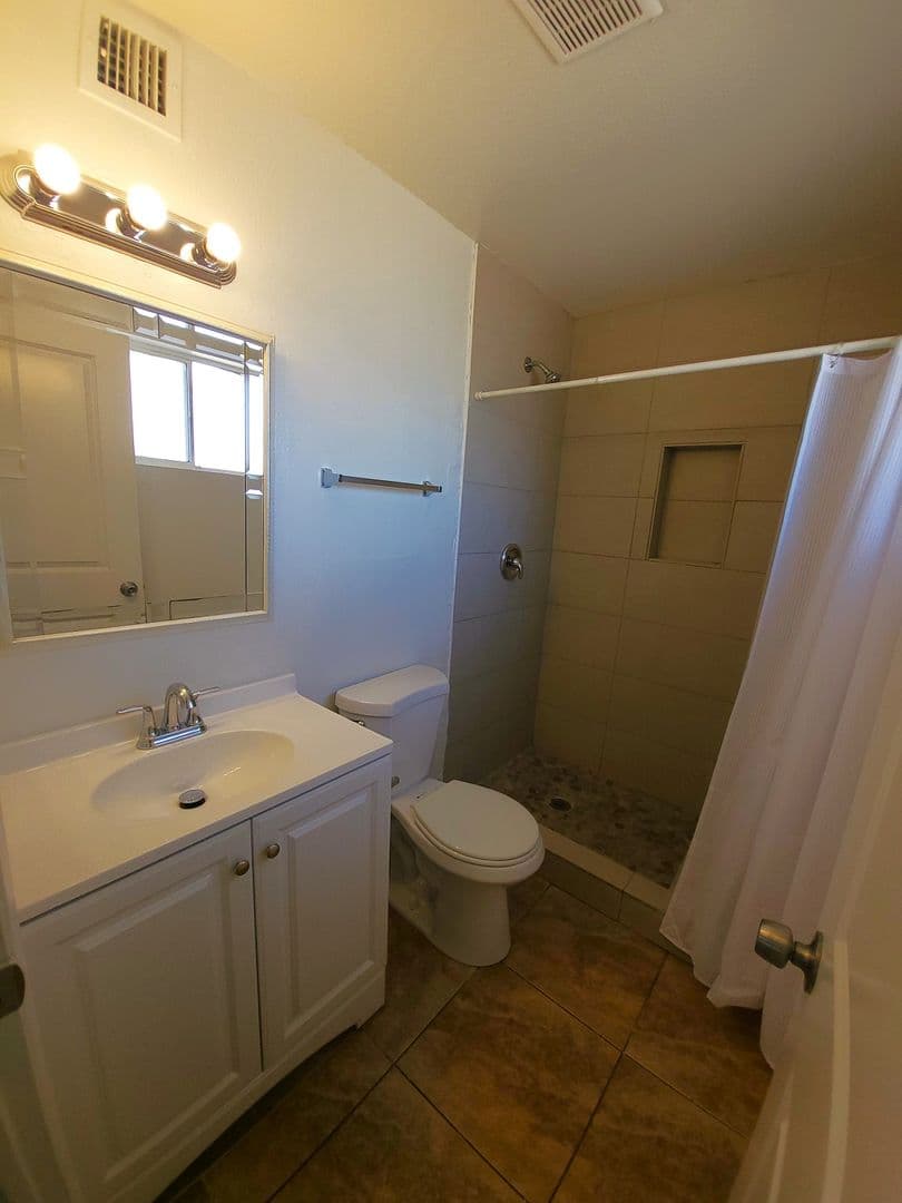 Phoenix House: 5714 W Virginia Ave