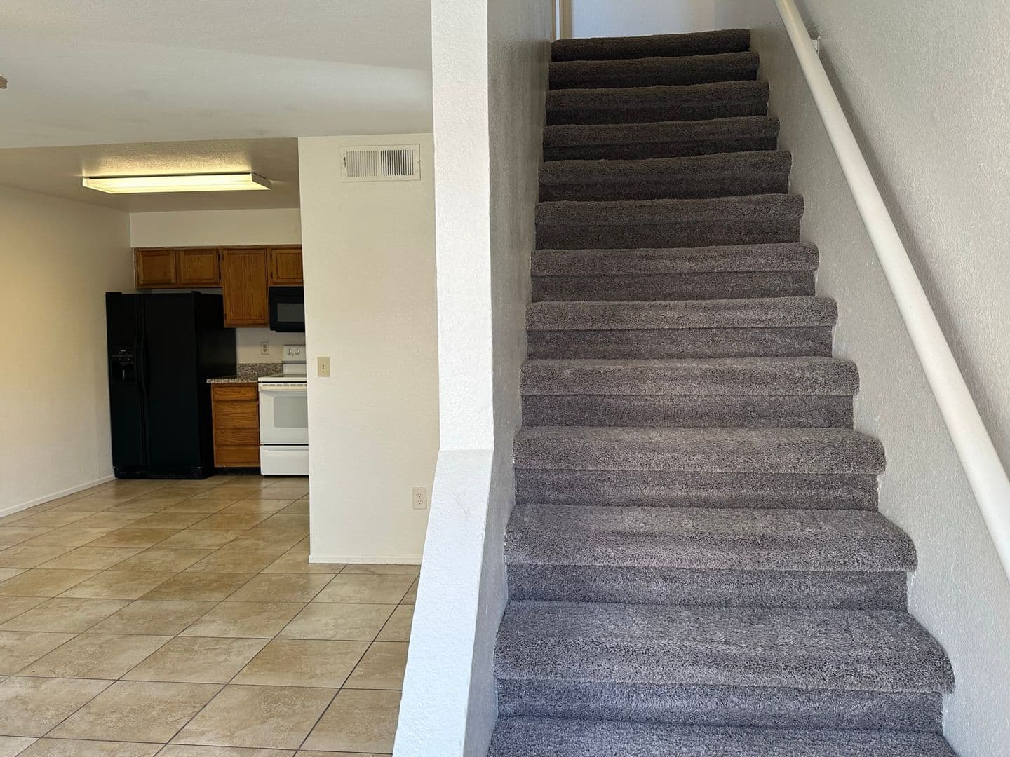 Mesa Apartment: 6219 E. Glencove St.