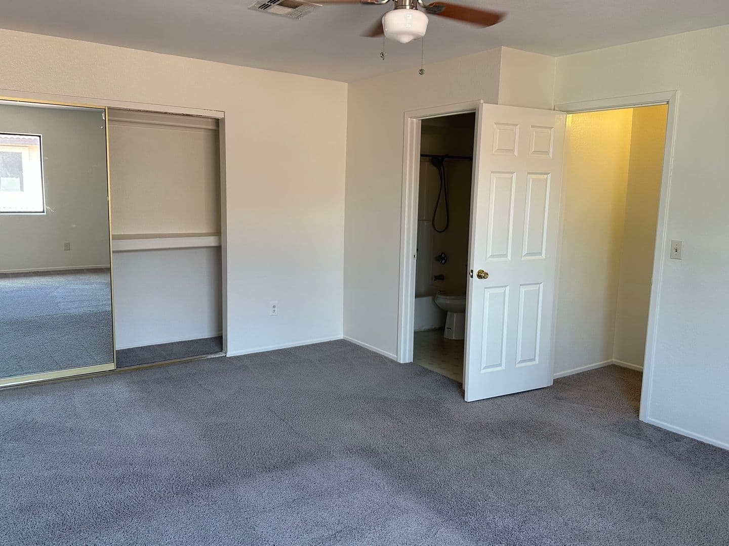 Mesa Apartment: 6219 E. Glencove St.