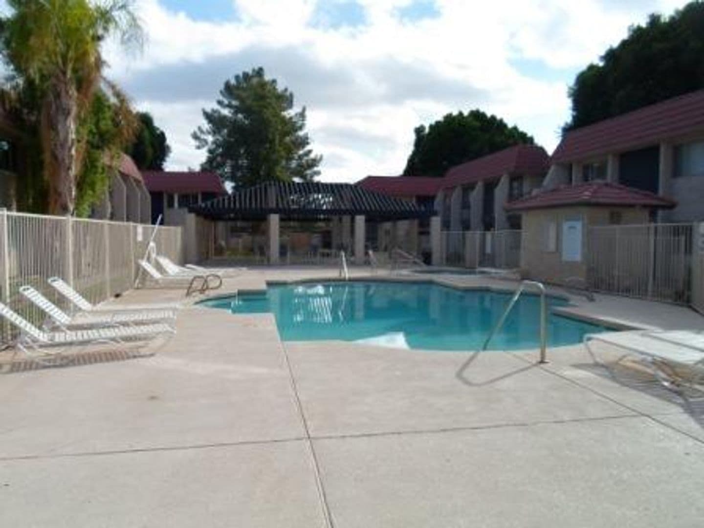 Tempe Condo: 700 W. University #119