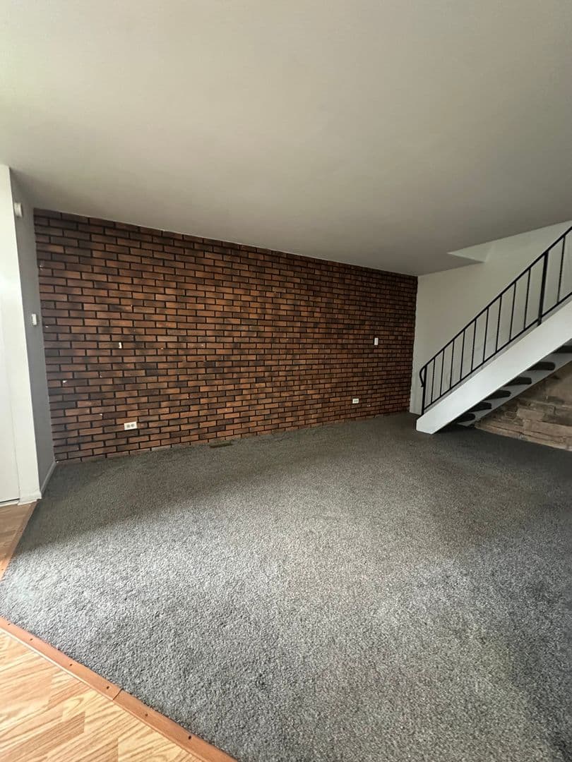 Tinley Park House: 7662 159th Pl,