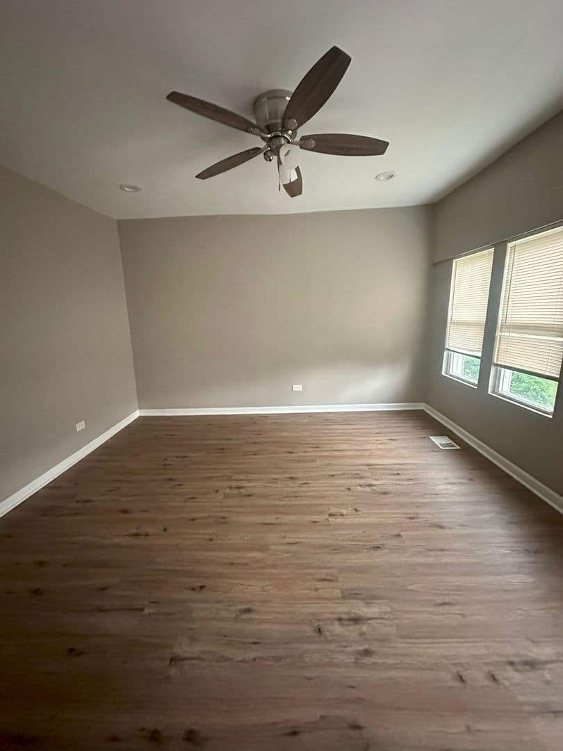 Chicago Apartment: 1201 W 110th Pl