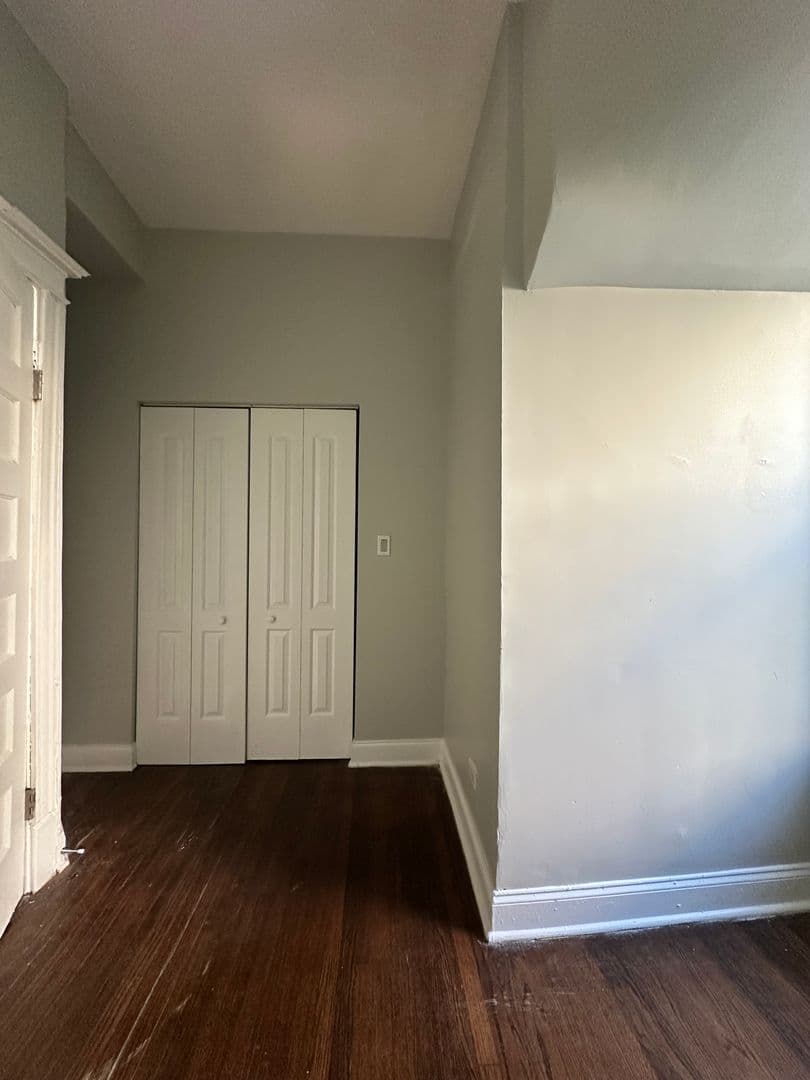 Chicago Apartment: 5611 S Princeton Ave,