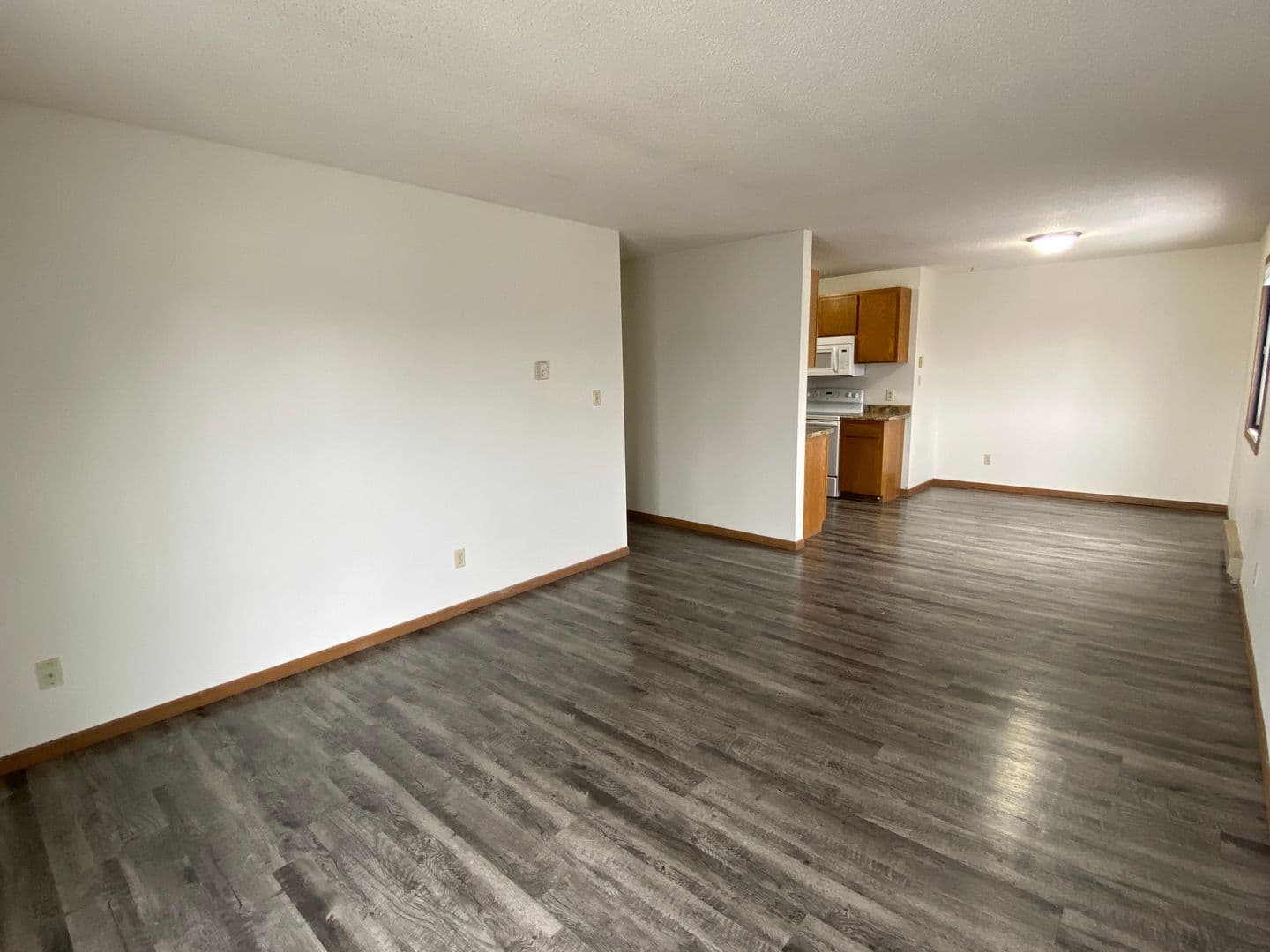 Grand Forks Apartment: 2105 29th St S