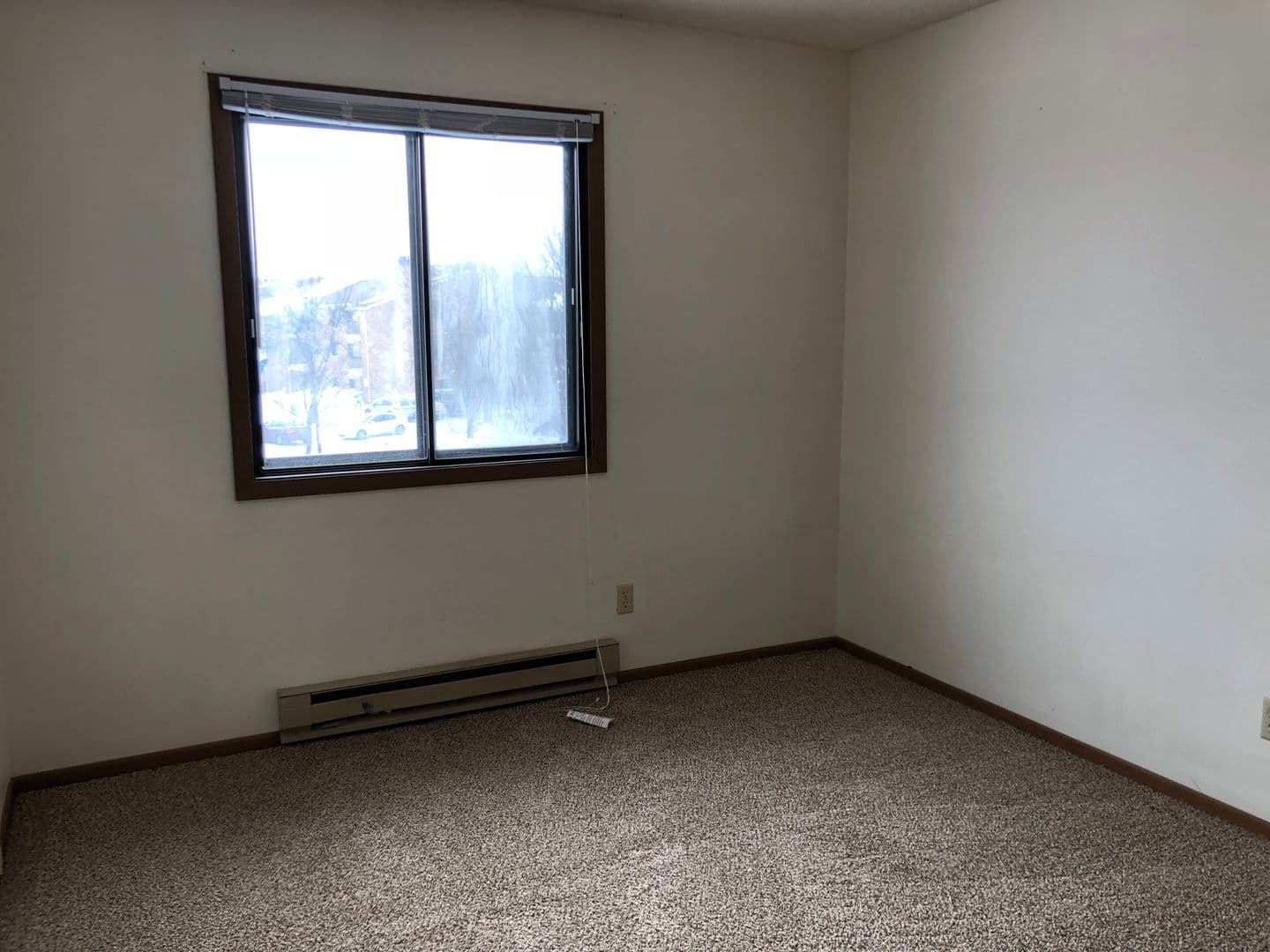Grand Forks Apartment: 2105 29th St S