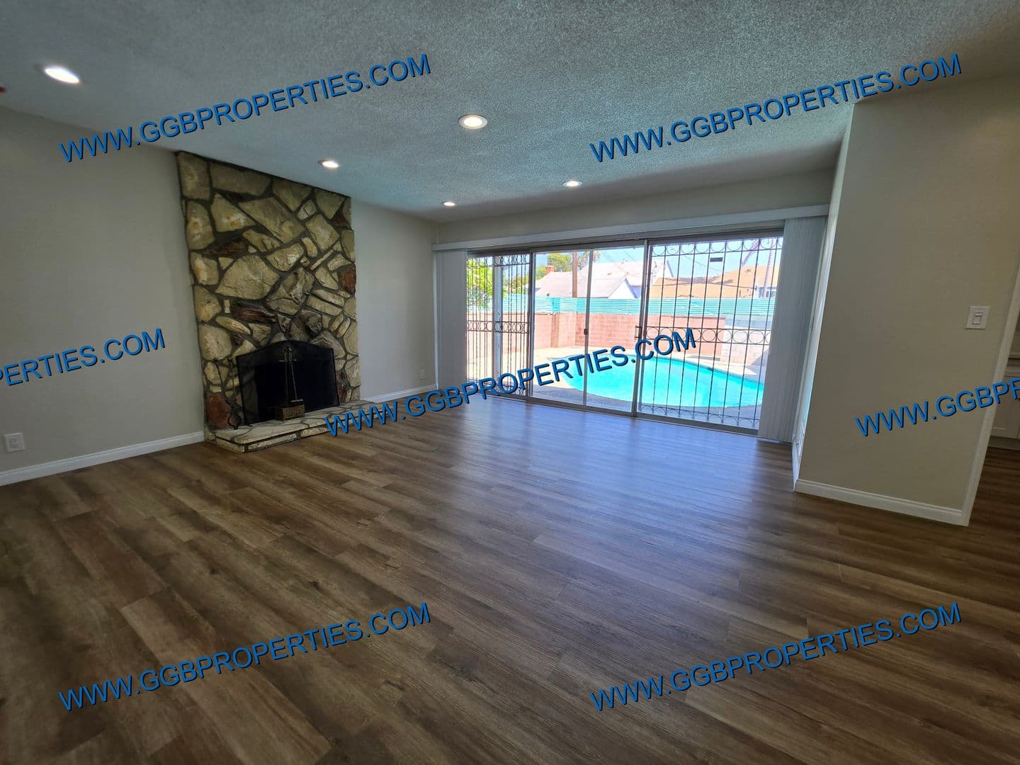Hawthorne House: 11710 Spinning Ave