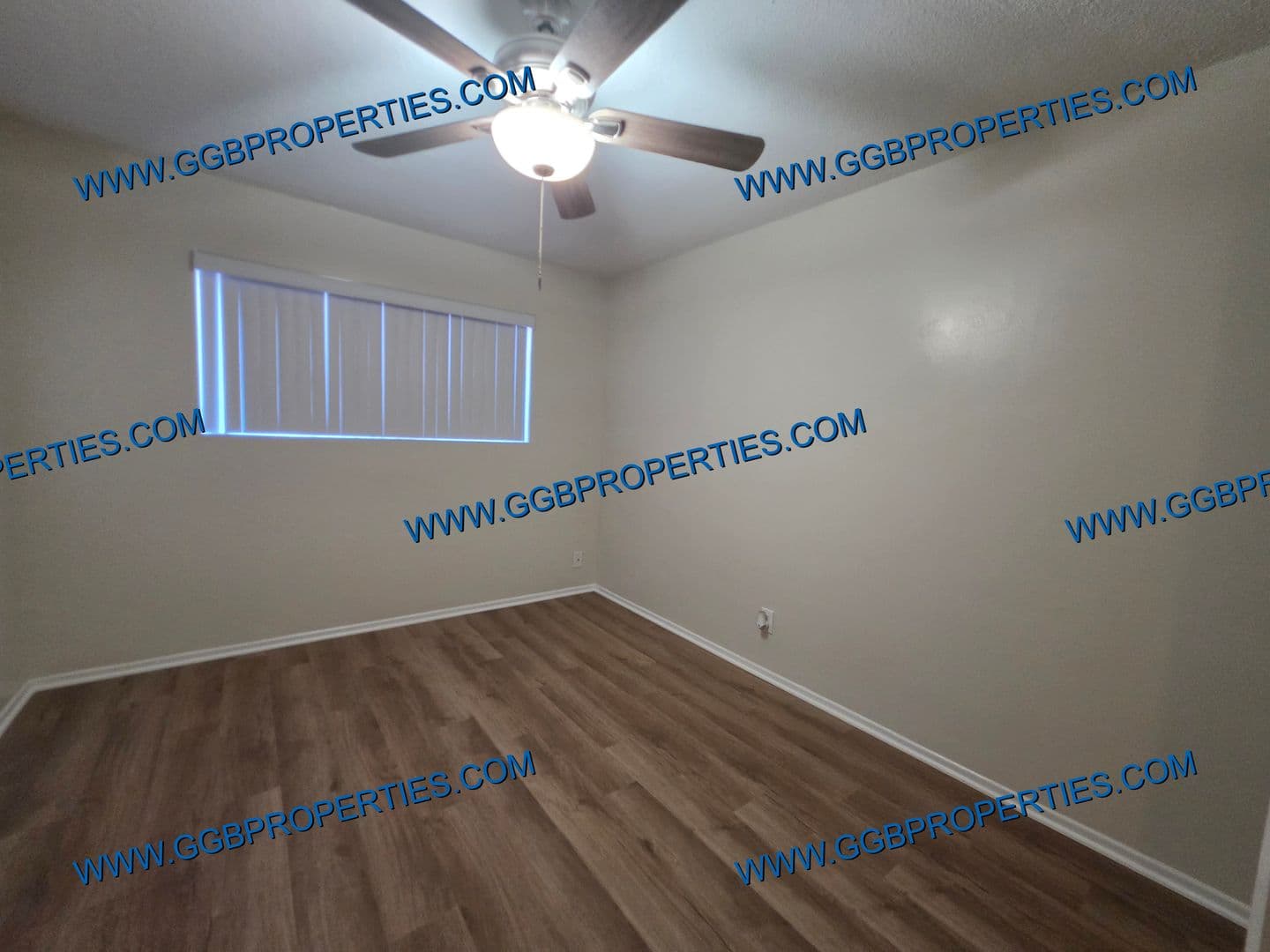 Long Beach Apartment: 727-741 Orizaba Ave
