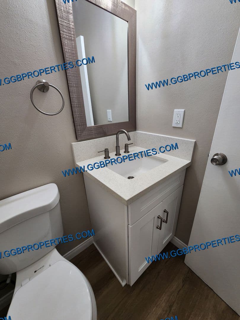 Norwalk Apartment: 12721-12729 Kalnor Ave