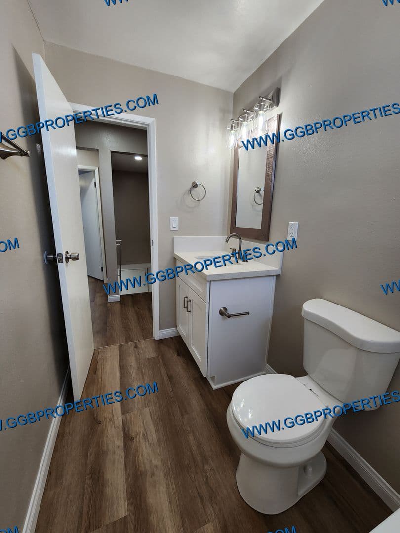 Norwalk Apartment: 12721-12729 Kalnor Ave