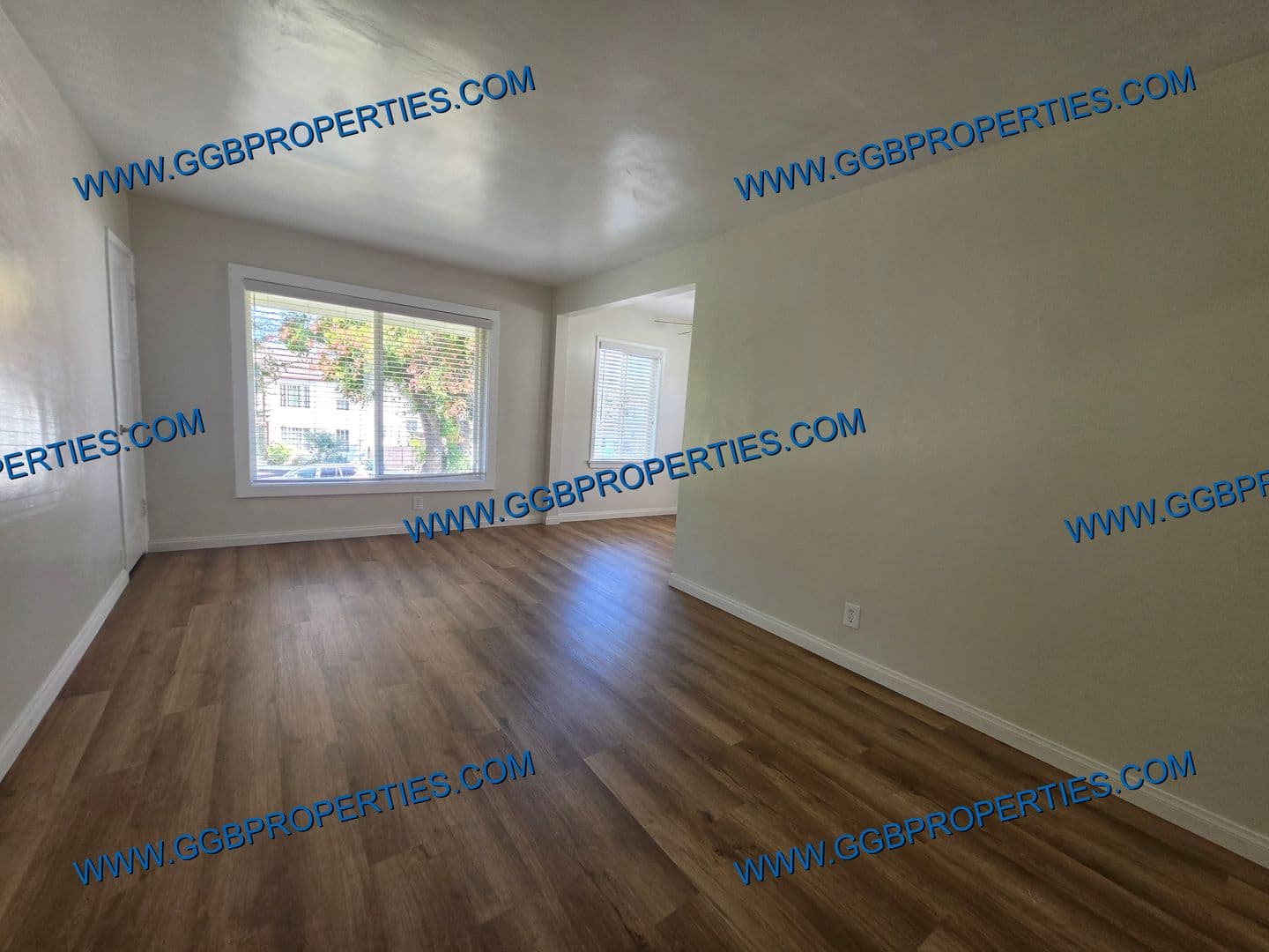 Long Beach Apartment: 4357 Elm Ave