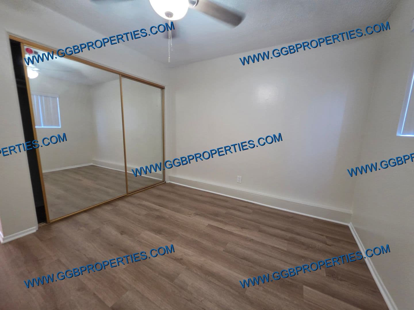 Long Beach Apartment: 727-741 Orizaba Ave