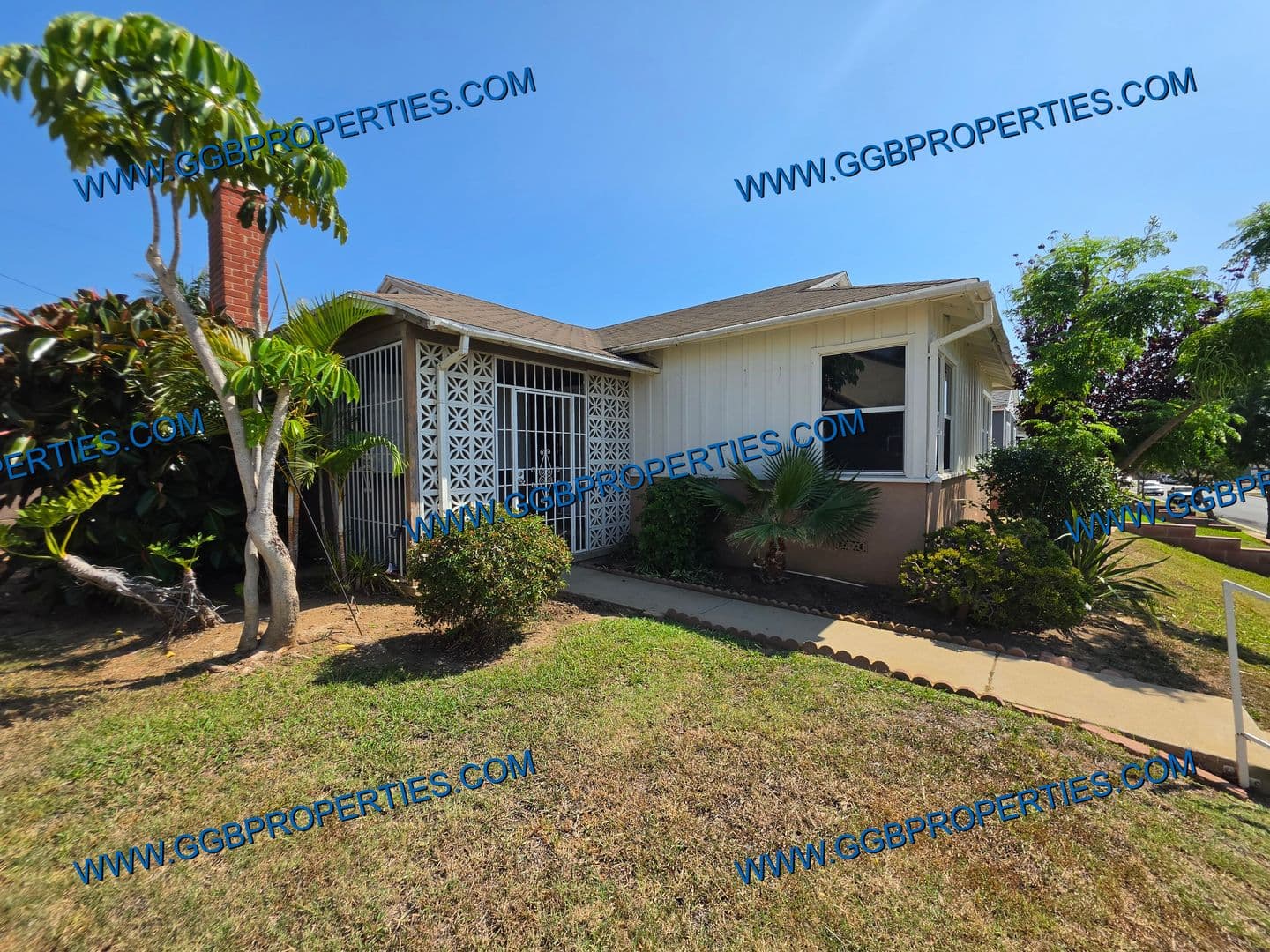 Hawthorne House: 11710 Spinning Ave