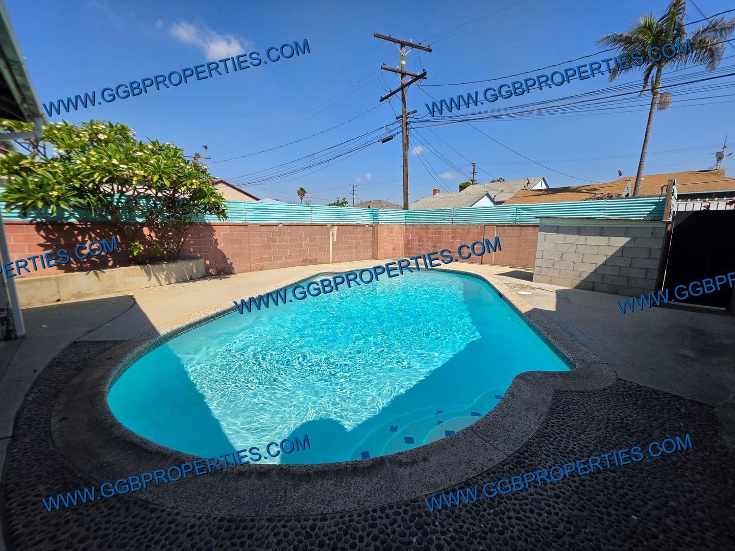 Hawthorne House: 11710 Spinning Ave