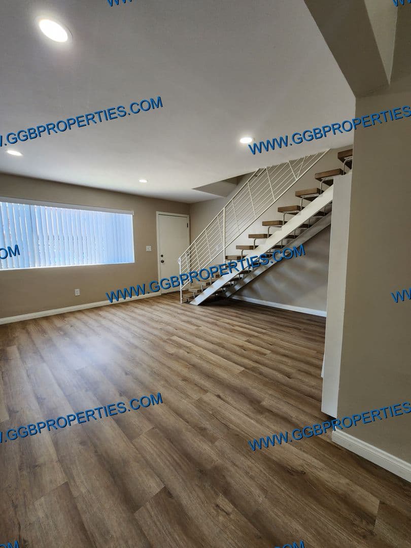 Norwalk Apartment: 12721-12729 Kalnor Ave