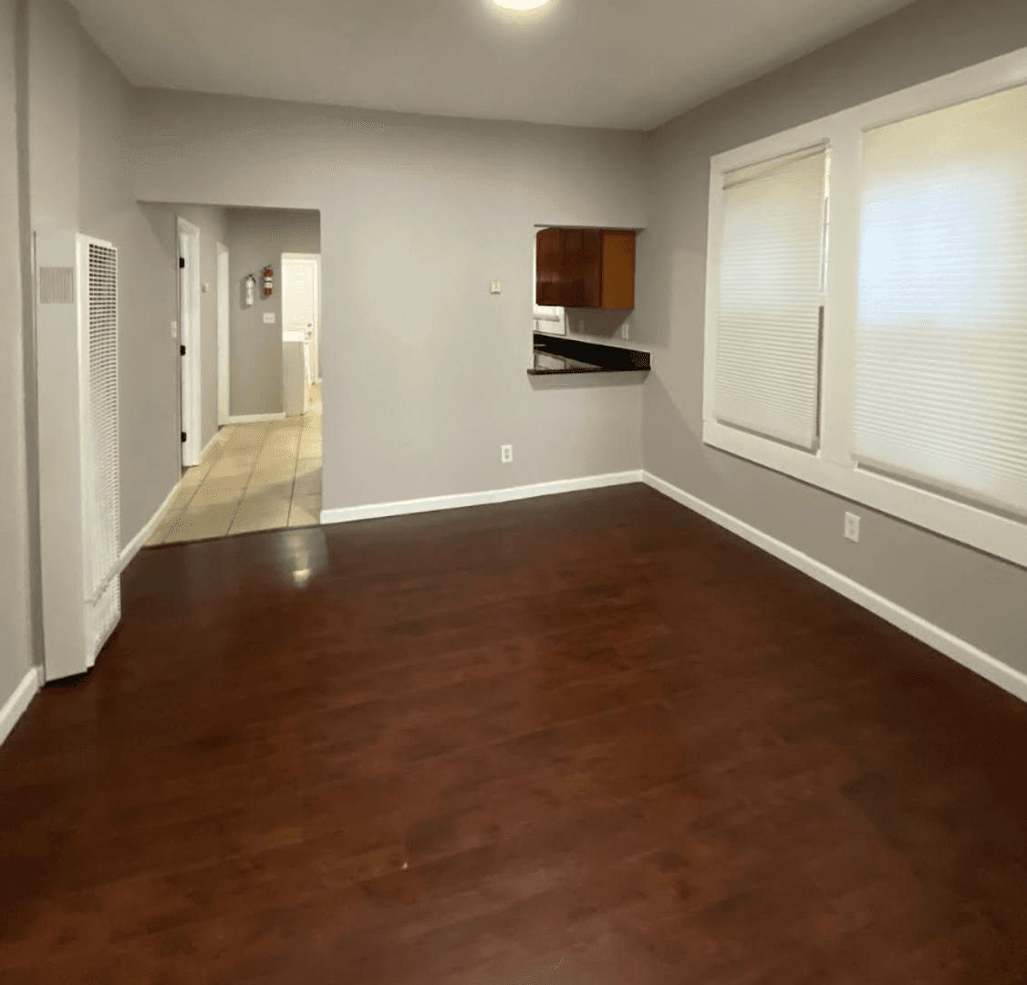 Oakland Apartment: 666-672 25th