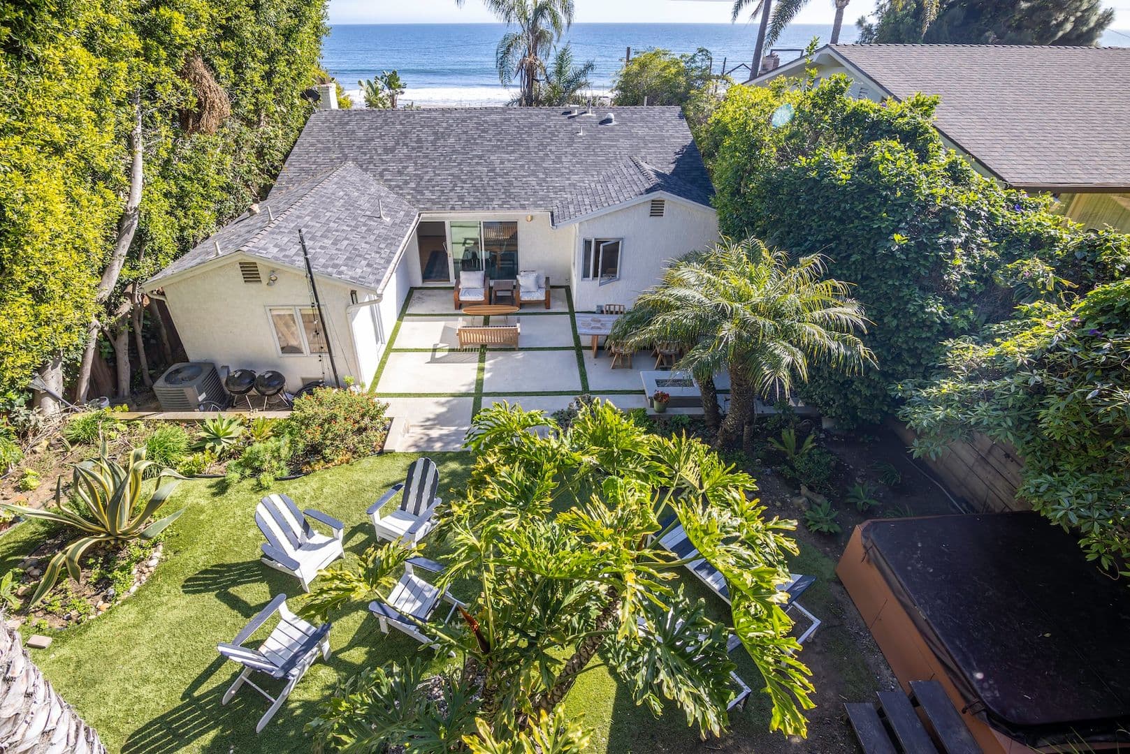 Malibu Multiplex: 21563 Pacific Coast Hwy