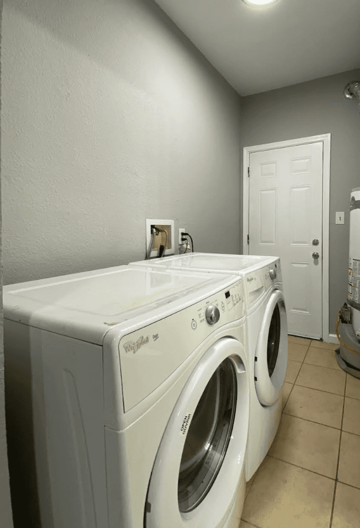 Oakland Apartment: 666-672 25th