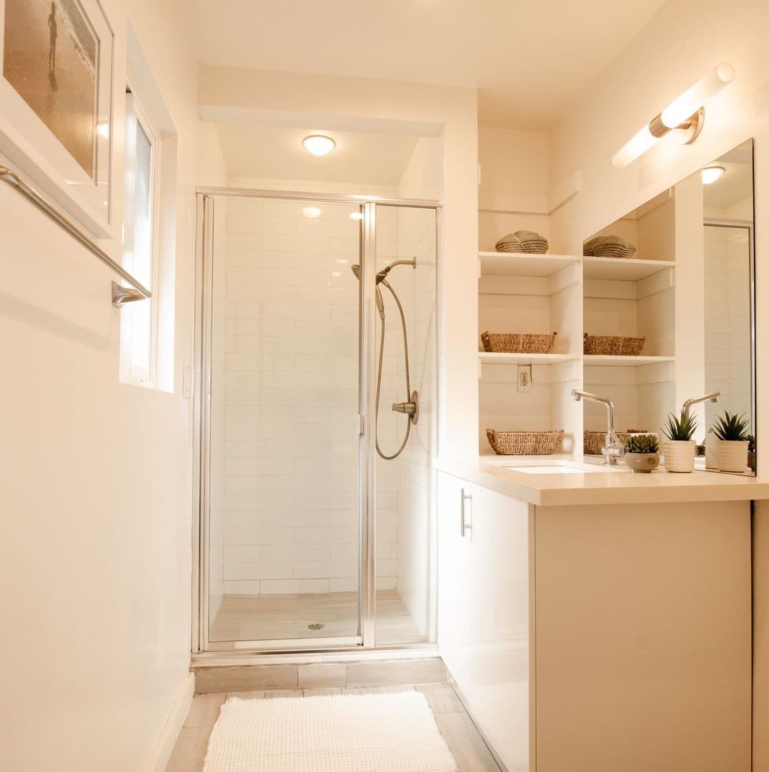 Malibu Multiplex: 21563 Pacific Coast Hwy