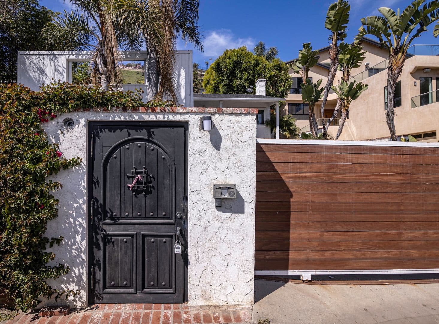 Malibu Multiplex: 21563 Pacific Coast Hwy