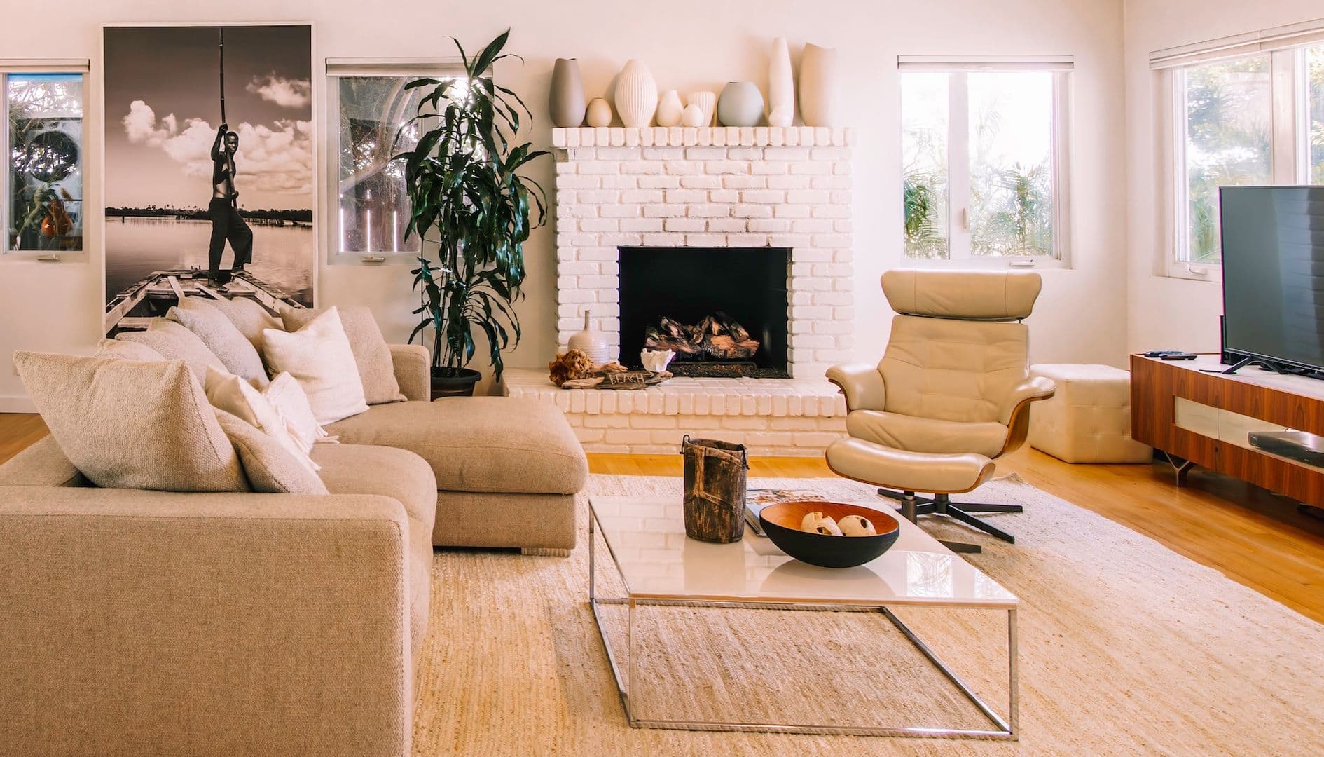 Malibu Multiplex: 21563 Pacific Coast Hwy