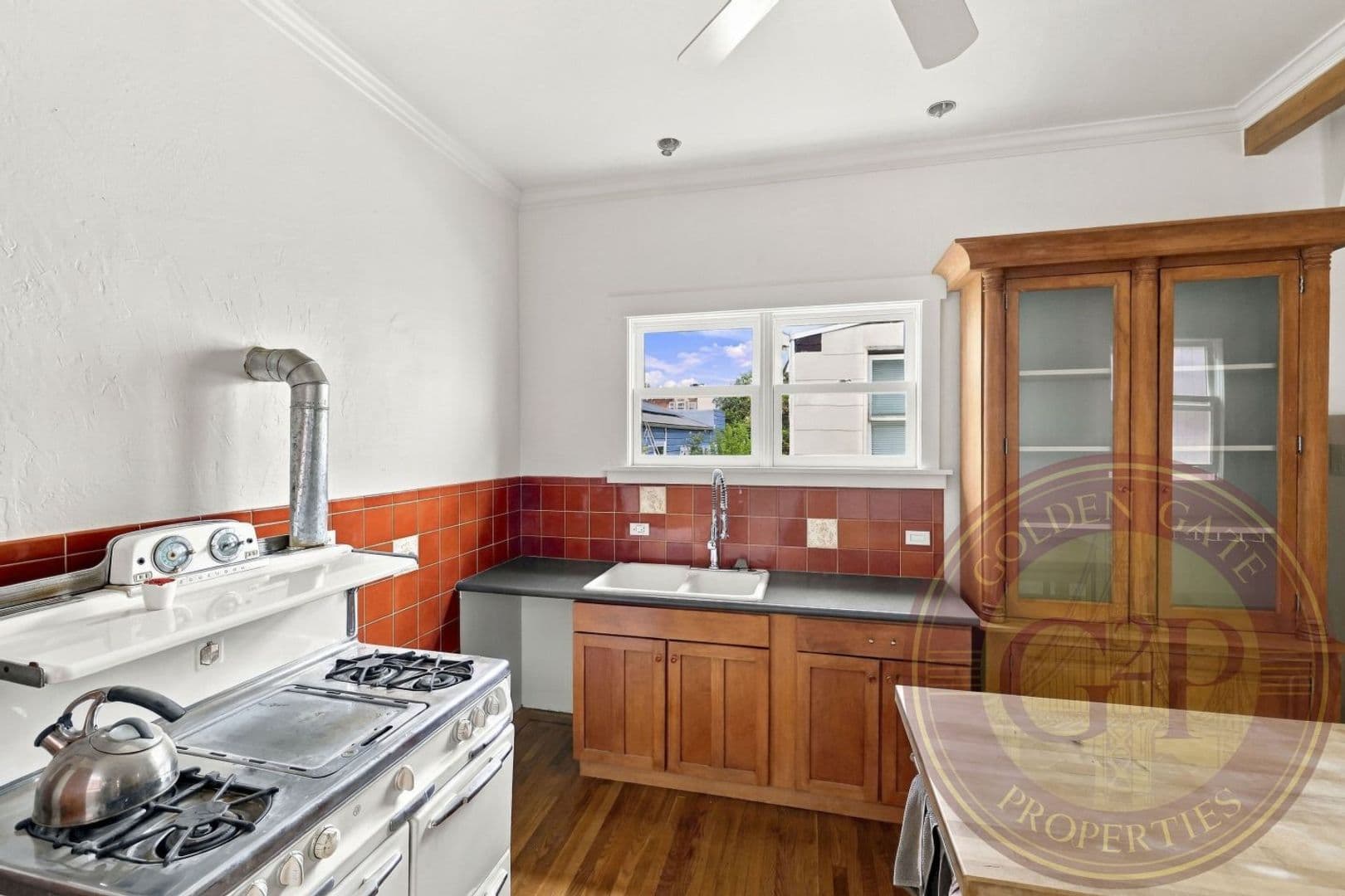 San Francisco Condo: 120 San Jose Avenue