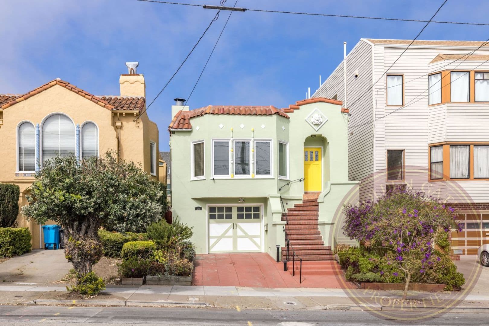 San Francisco House: 1252 Ulloa Street