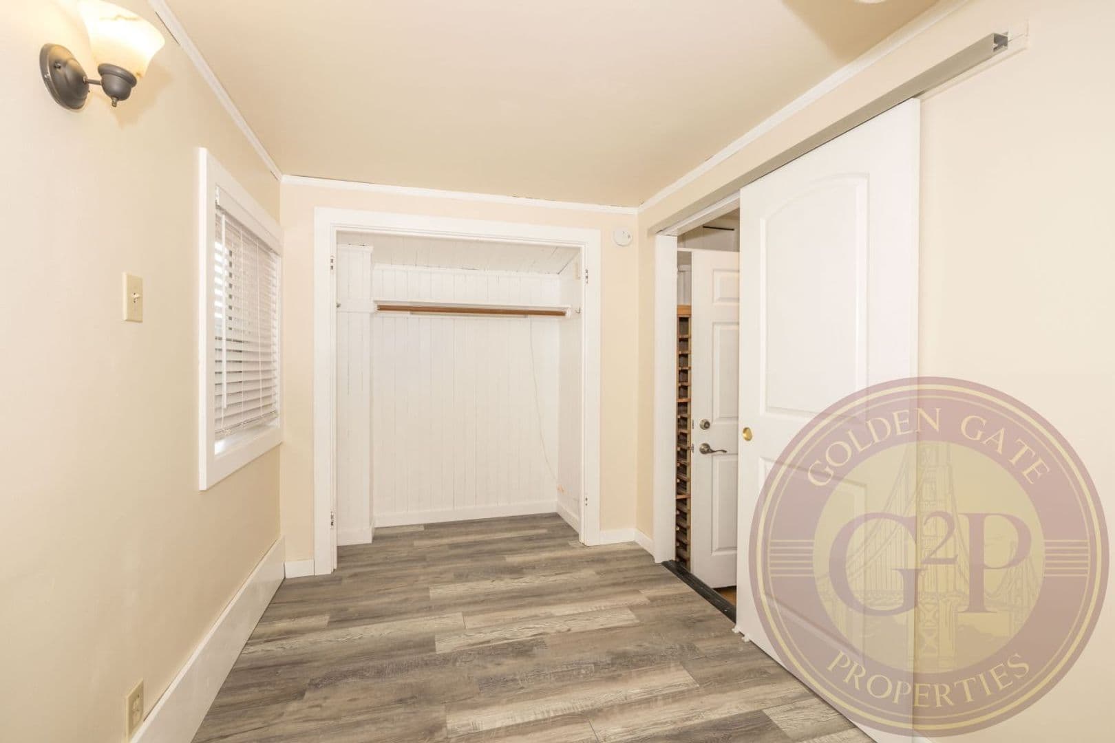 San Francisco House: 1252 Ulloa Street