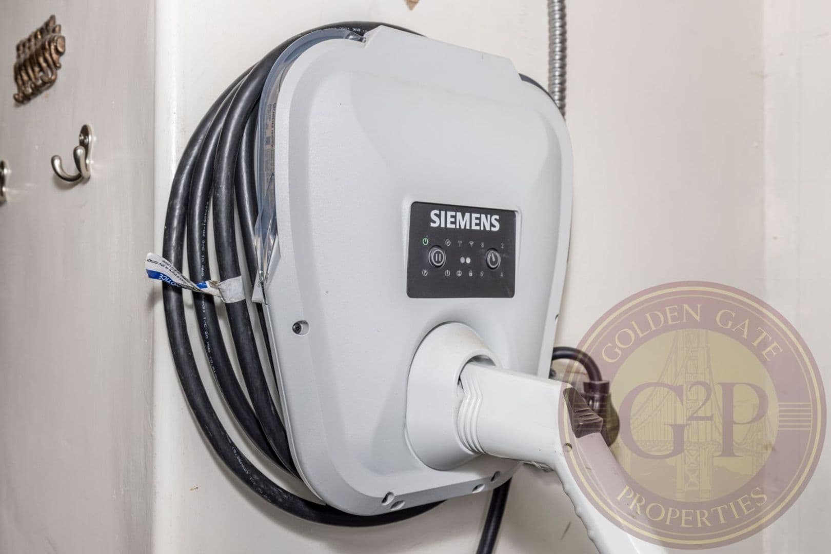 San Francisco House: 1252 Ulloa Street